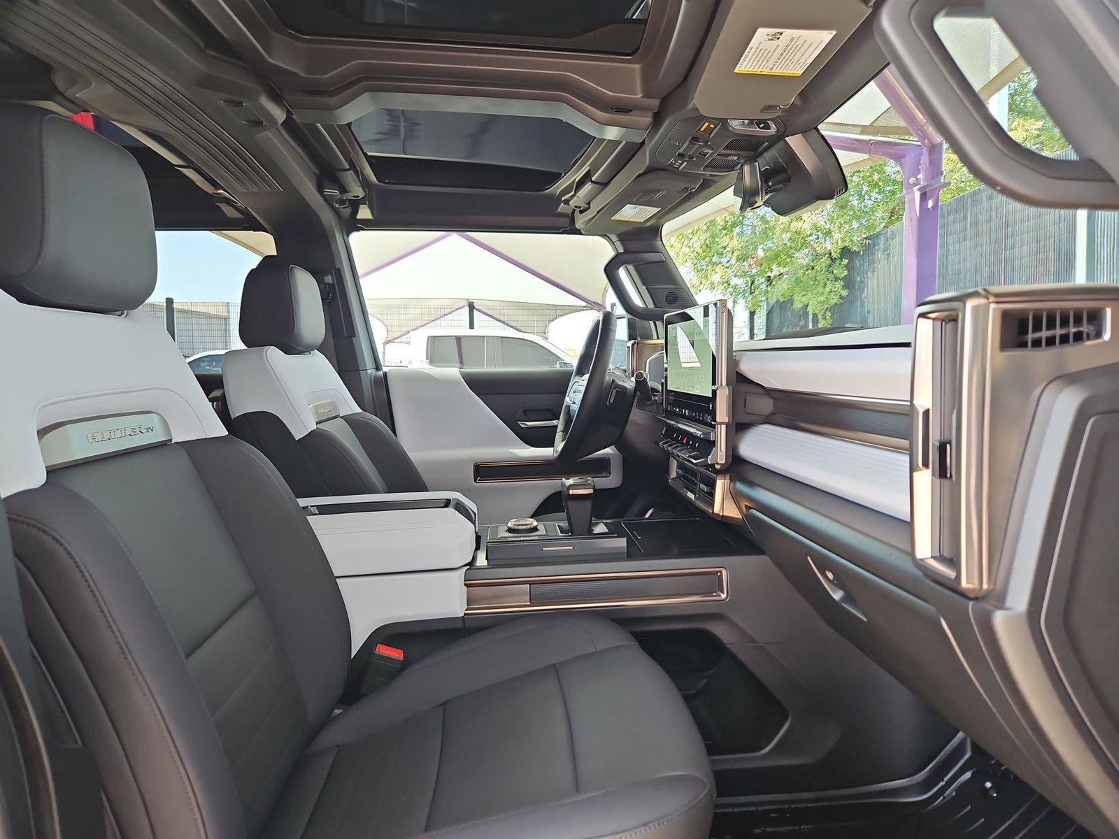 Used 2025 GMC Hummer EV 3X AWD/4WD image 28
