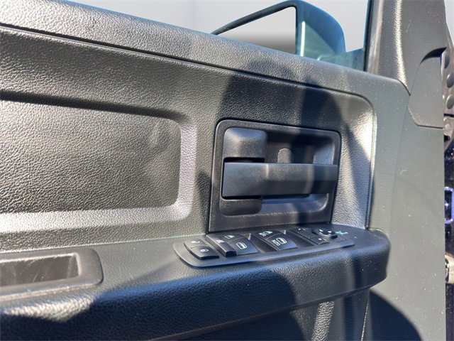 Used 2018 RAM 1500 Express w/ Express Value Package image 31