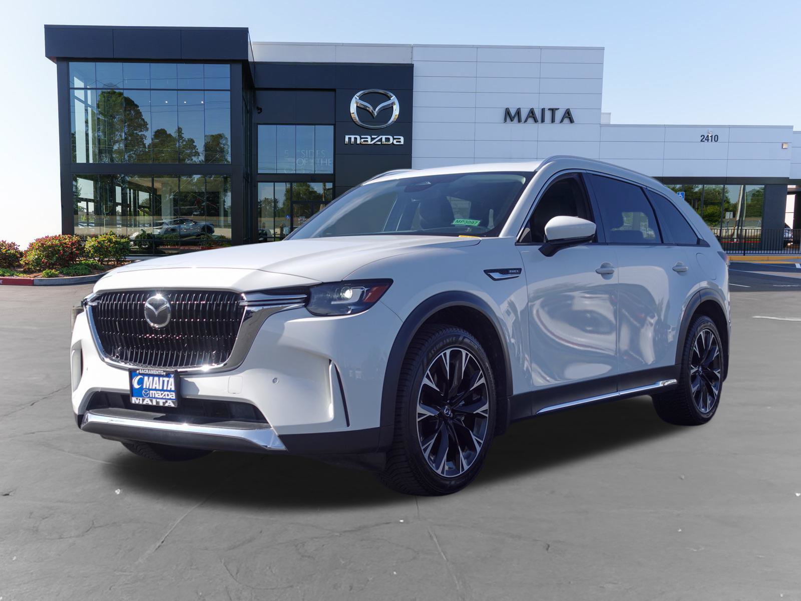 Certified 2024 MAZDA CX-90 Plug-In Hybrid w/ Premium Pkg AWD/4WD image 9