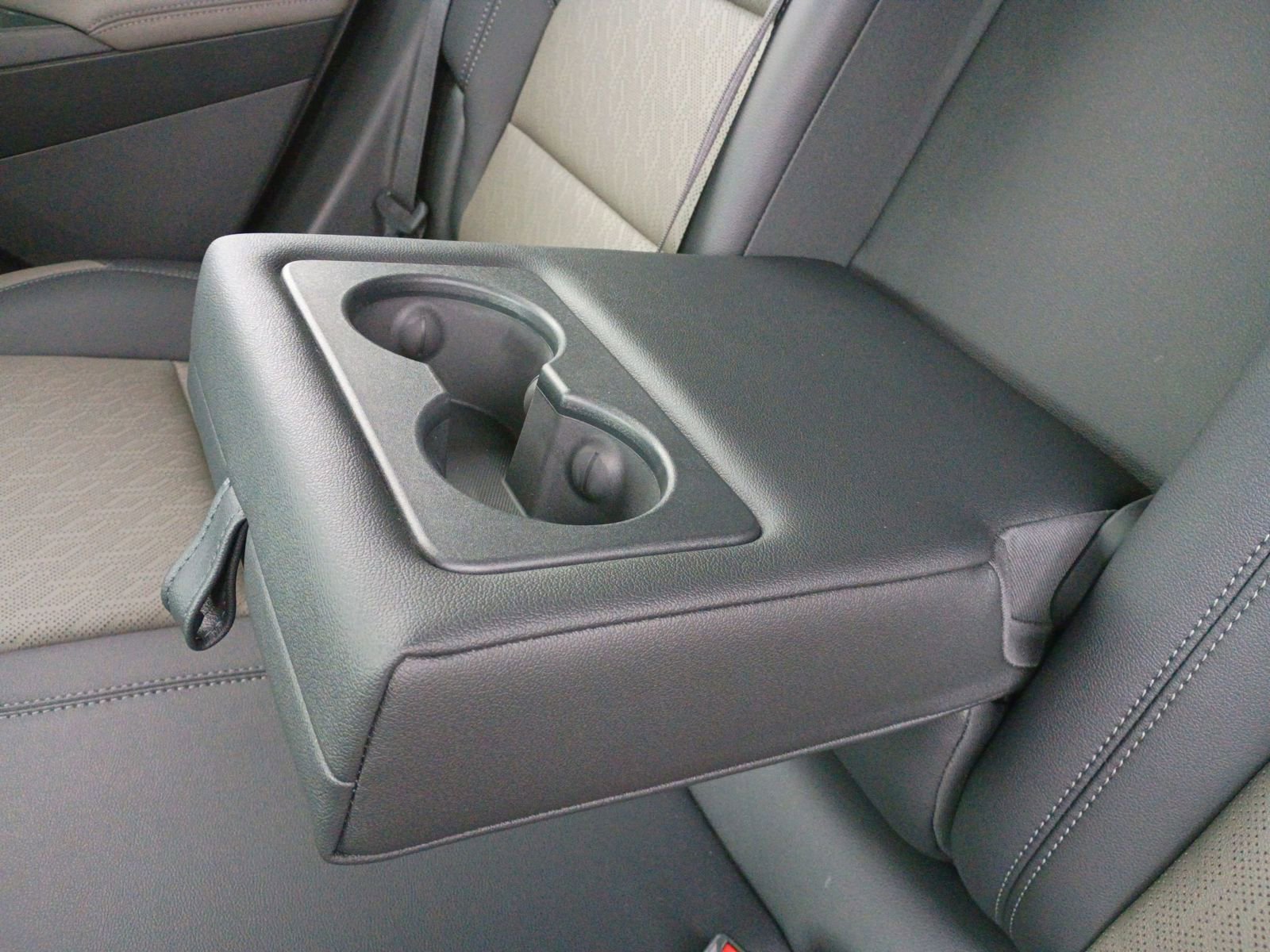 New 2026 Chevrolet Equinox LT w/ Convenience Package II image 25