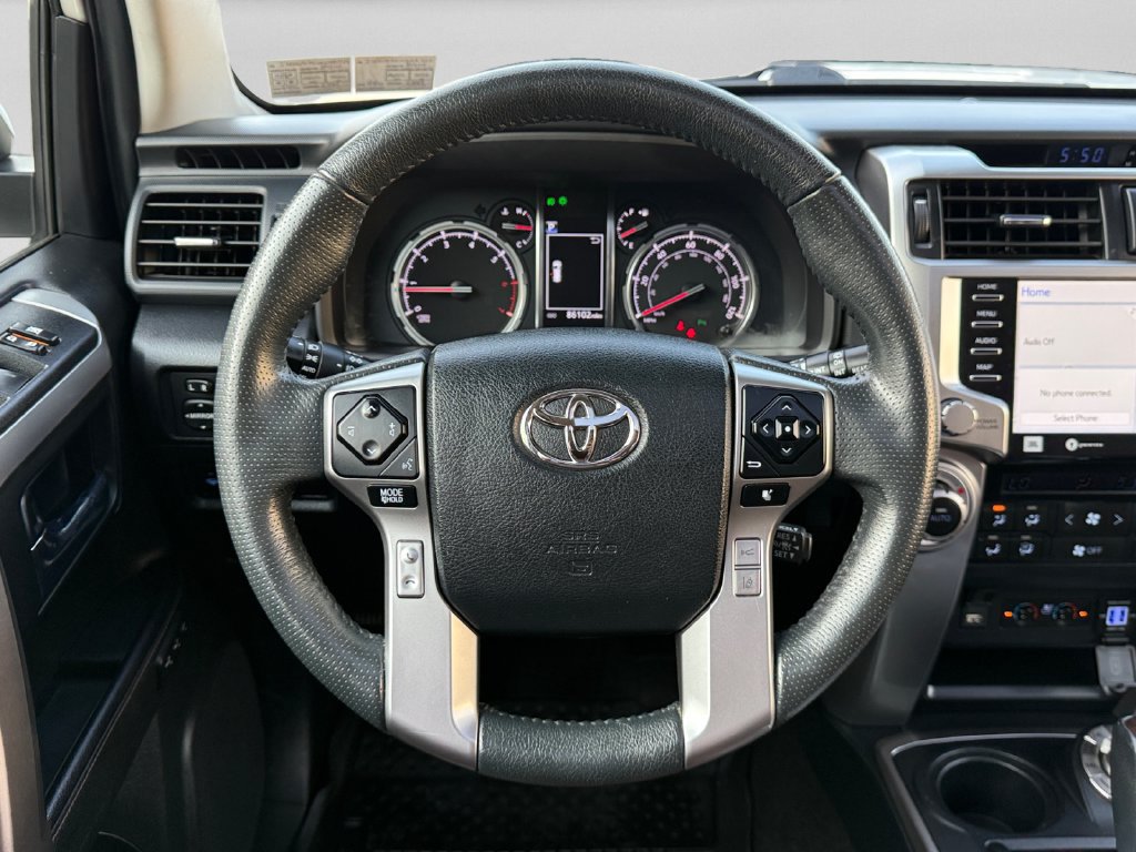 Used 2021 Toyota 4Runner Limited AWD/4WD image 12