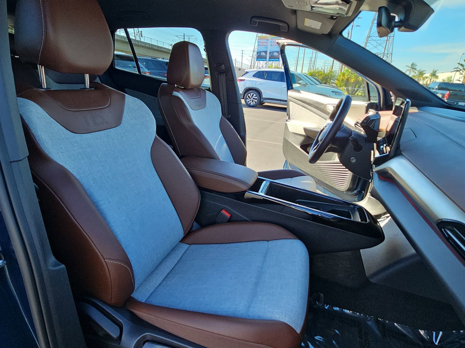 Certified 2023 Volkswagen ID.4 2WD image 10