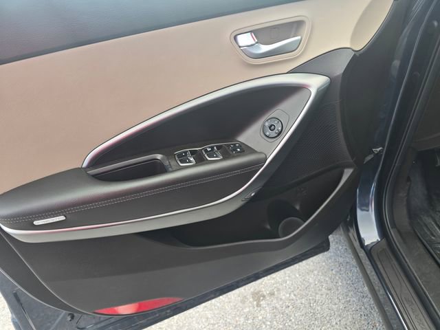 Used 2018 Hyundai Santa Fe Sport image 22
