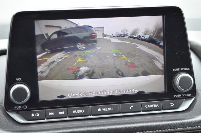 Used 2024 Nissan Rogue S image 33