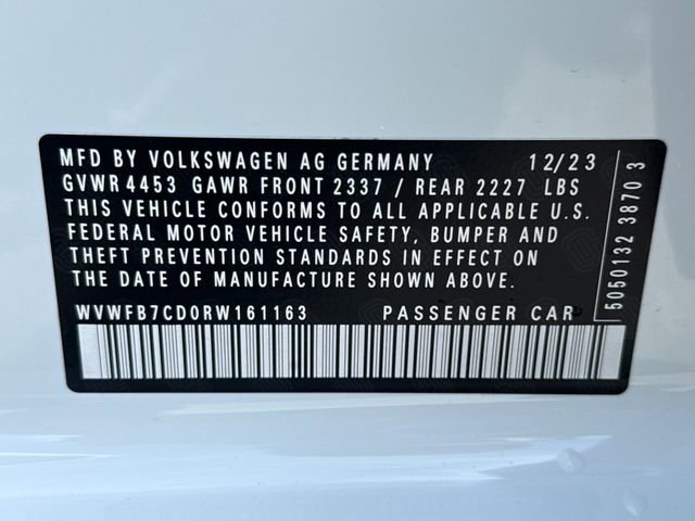 Used 2024 Volkswagen Golf R image 22