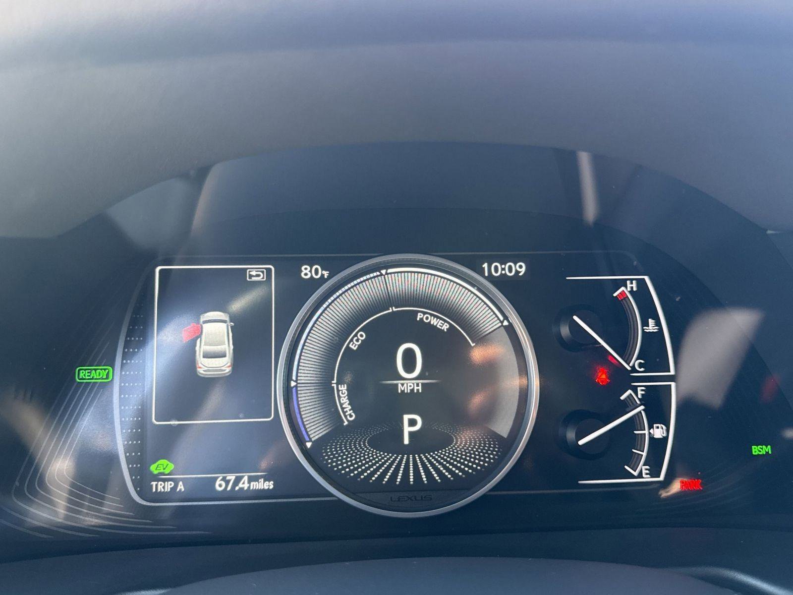 Used 2025 Lexus ES 300h image 10