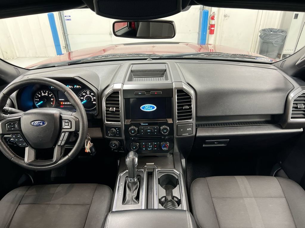 Used 2016 Ford F150 XLT w/ Equipment Group 302A Luxury image 10