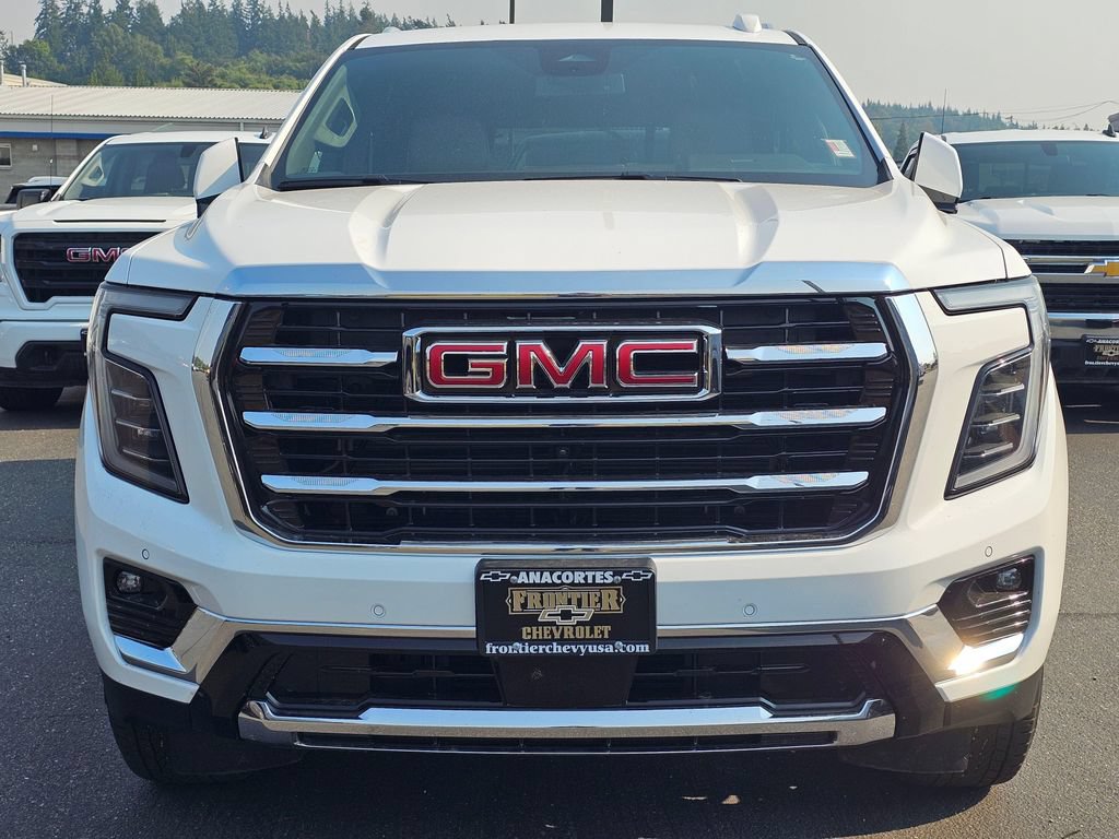 Used 2025 GMC Yukon XL Elevation AWD/4WD image 8