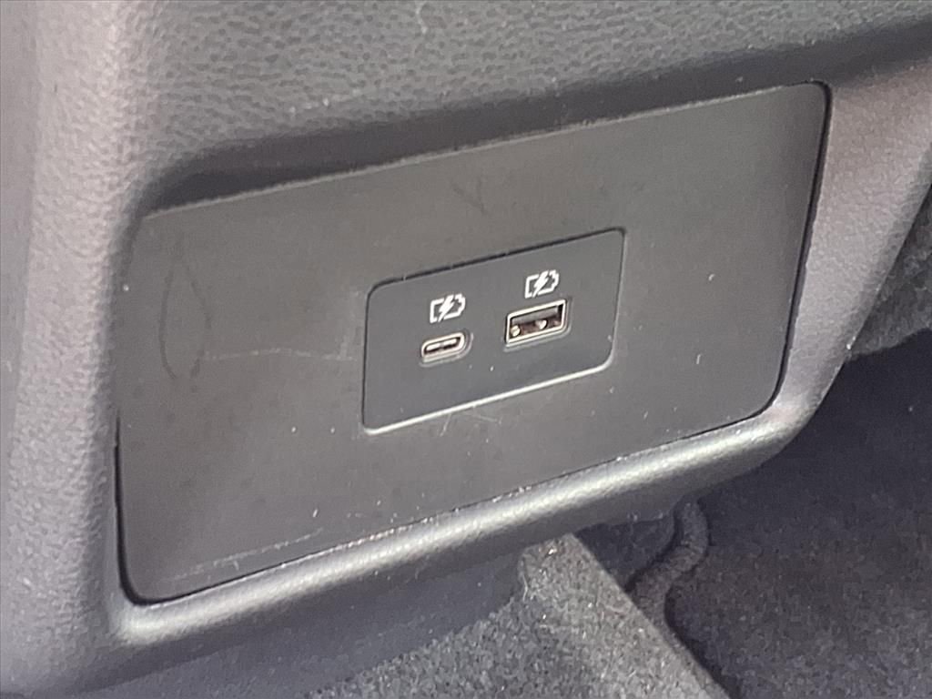 Certified 2022 Nissan Rogue SV image 14