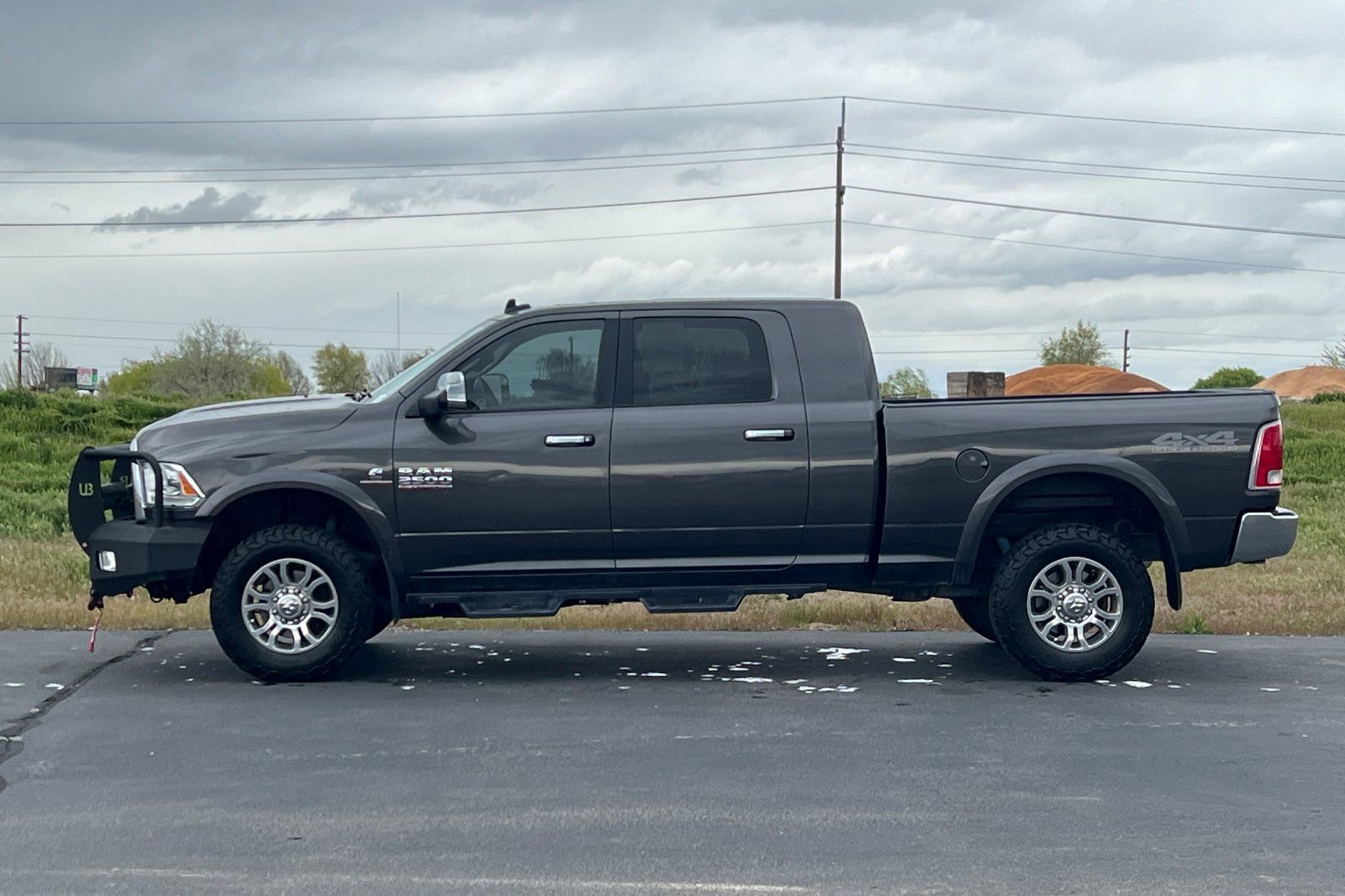 Used 2017 RAM 2500 Laramie w/ Off Road Package AWD/4WD image 7