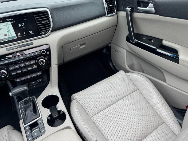 Used 2021 Kia Sportage EX w/ EX Technology Package image 15