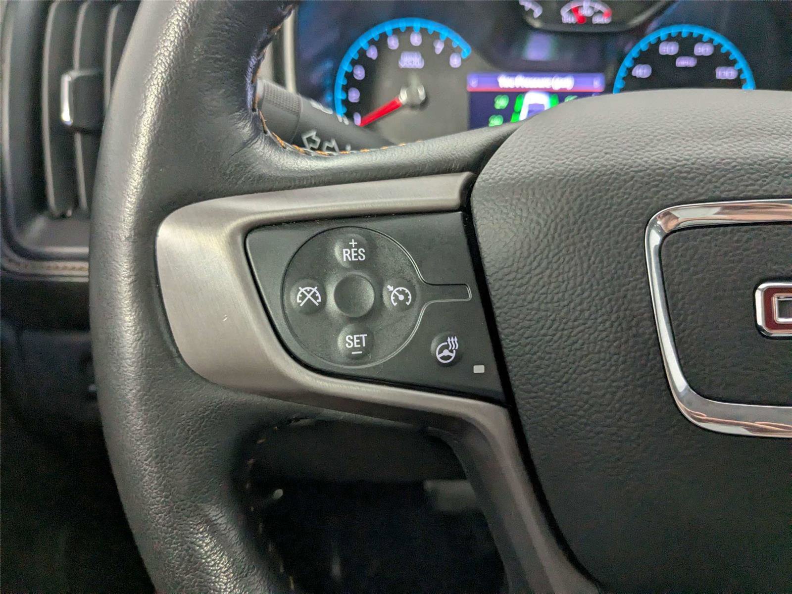 Used 2022 GMC Canyon AT4 image 18