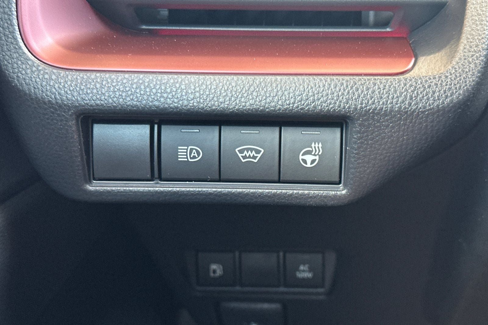 New 2026 Toyota Prius Plug-In Hybrid FWD image 29