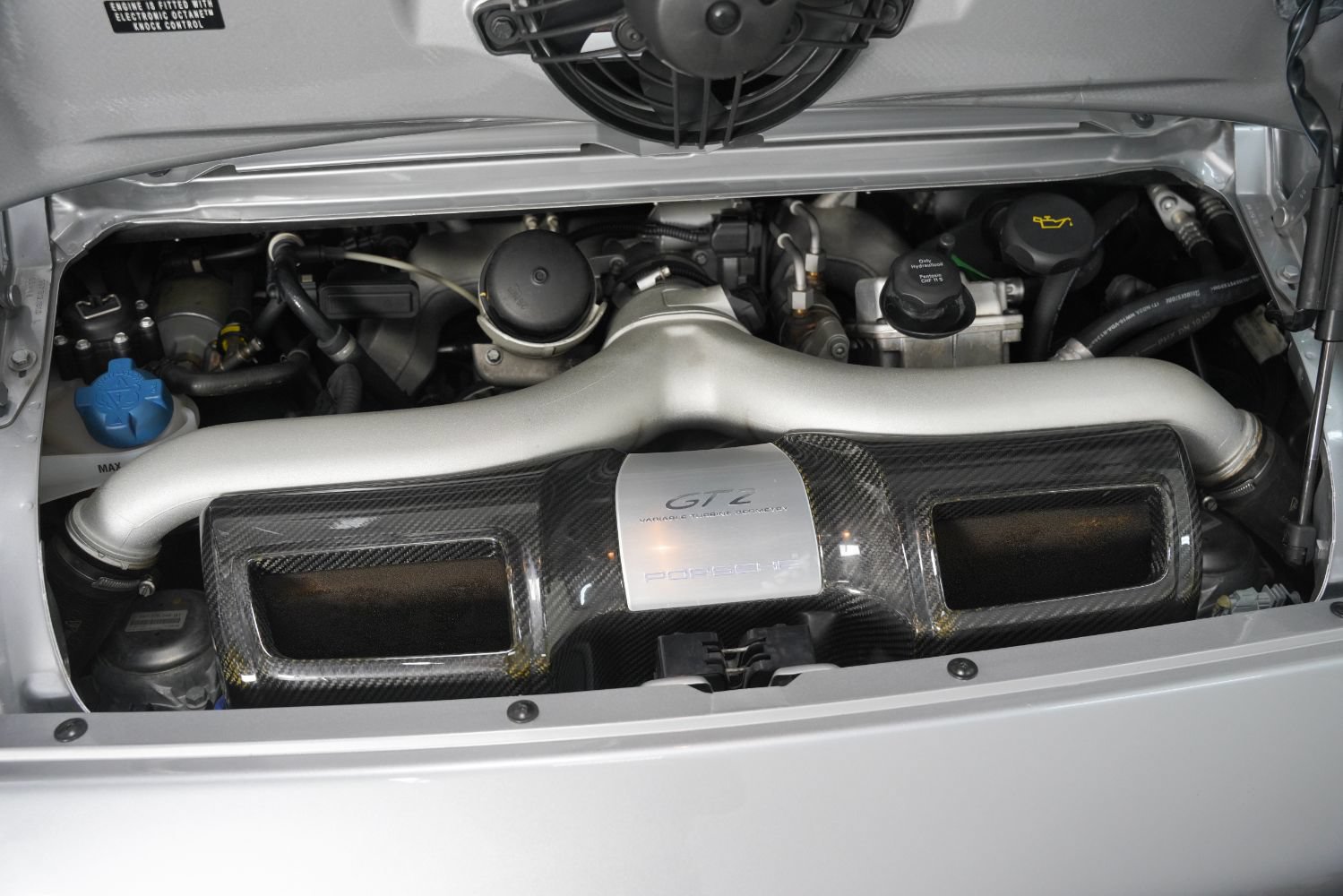 Used 2008 Porsche 911 GT2 RWD image 44