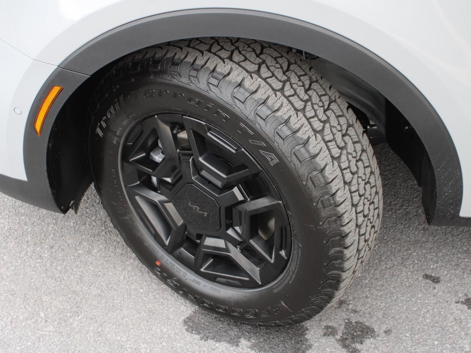 New 2026 Kia Sorento SX Prestige w/ Olive Brown Leather Package image 7