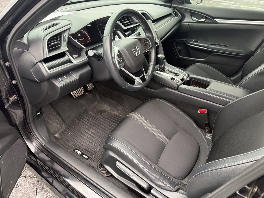 Used 2019 Honda Civic Sport image 12