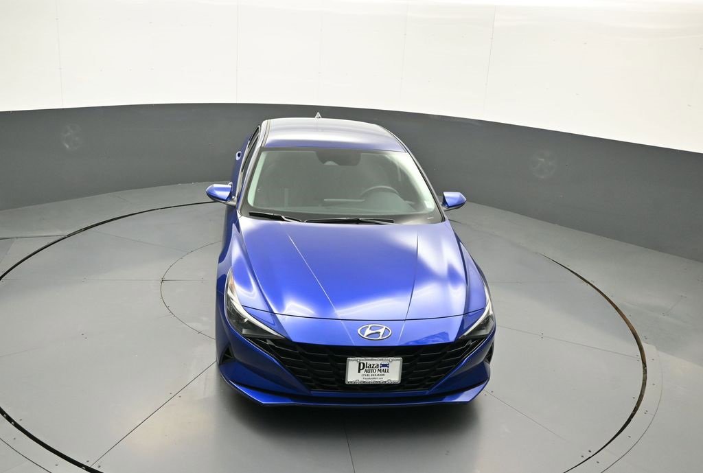 Certified 2023 Hyundai Elantra SE w/ Cargo Package image 34