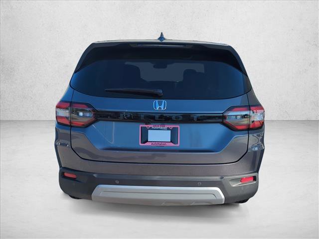 Certified 2025 Honda Pilot EX-L image 11