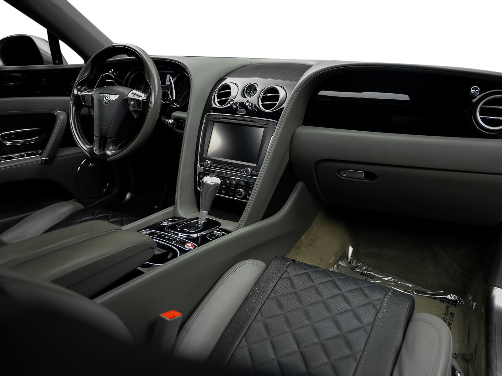Used 2017 Bentley Flying Spur S V8 AWD/4WD image 2