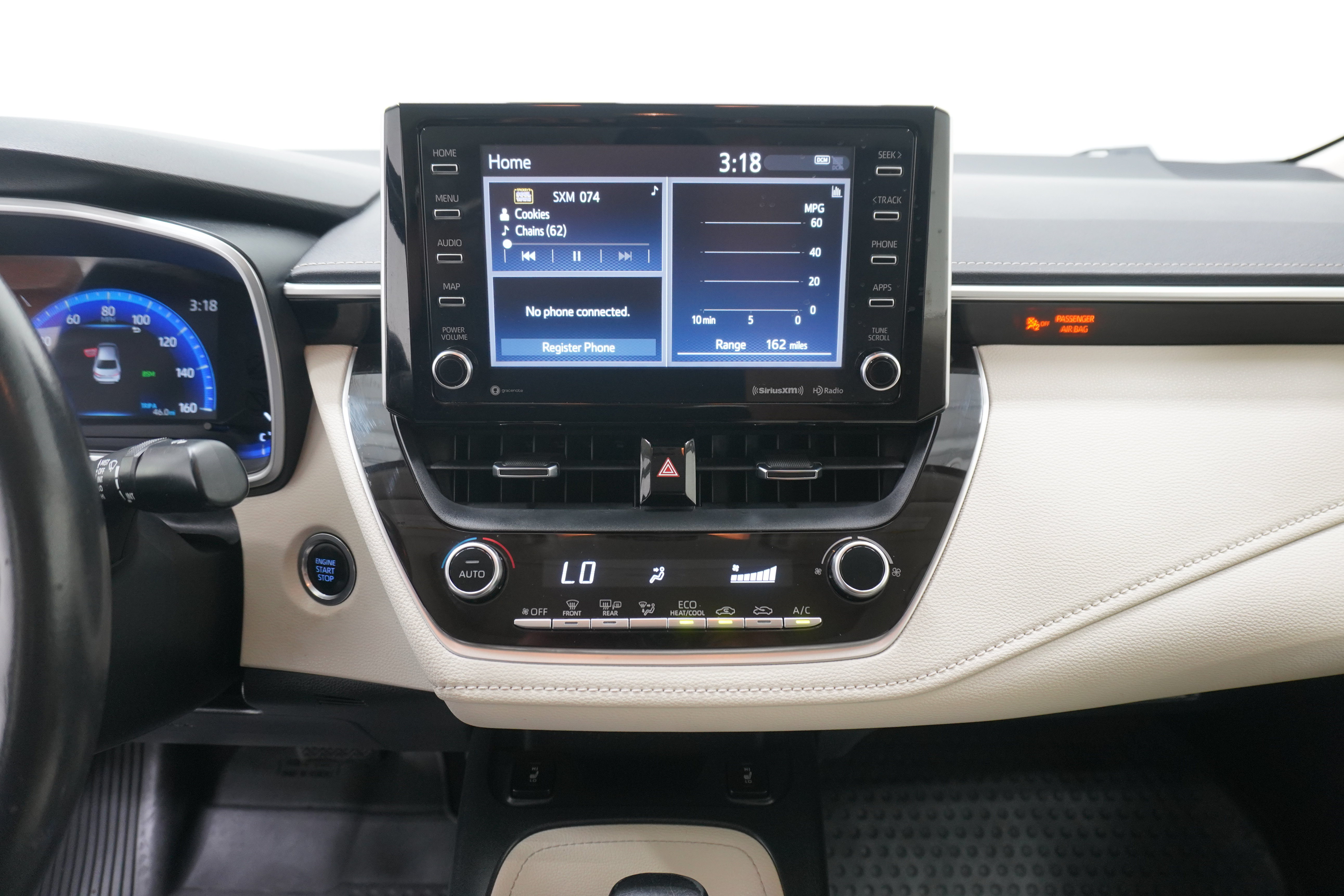 Used 2020 Toyota Corolla XLE FWD image 18