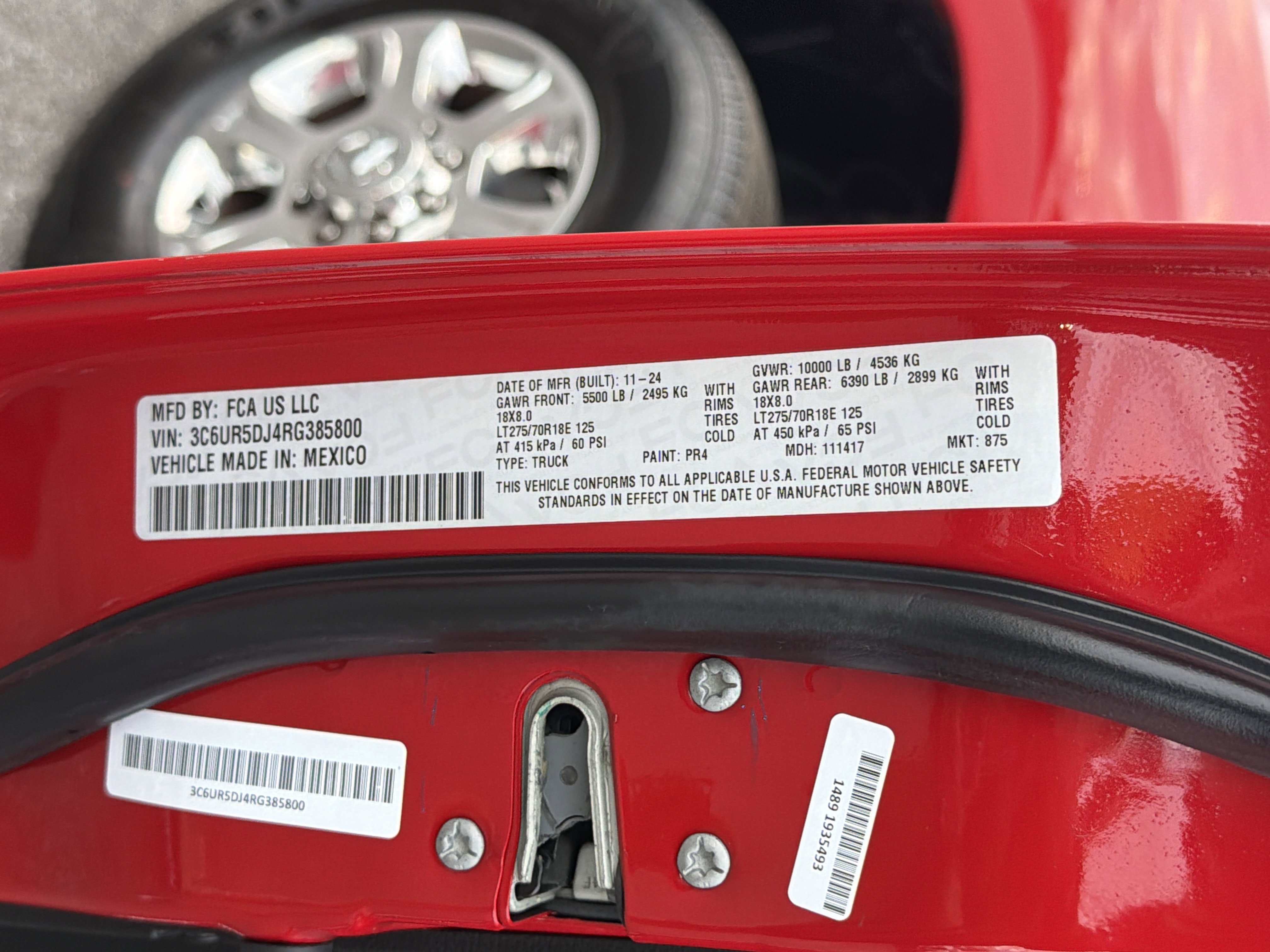 Used 2024 RAM 2500 Big Horn w/ Bed Utility Group image 33