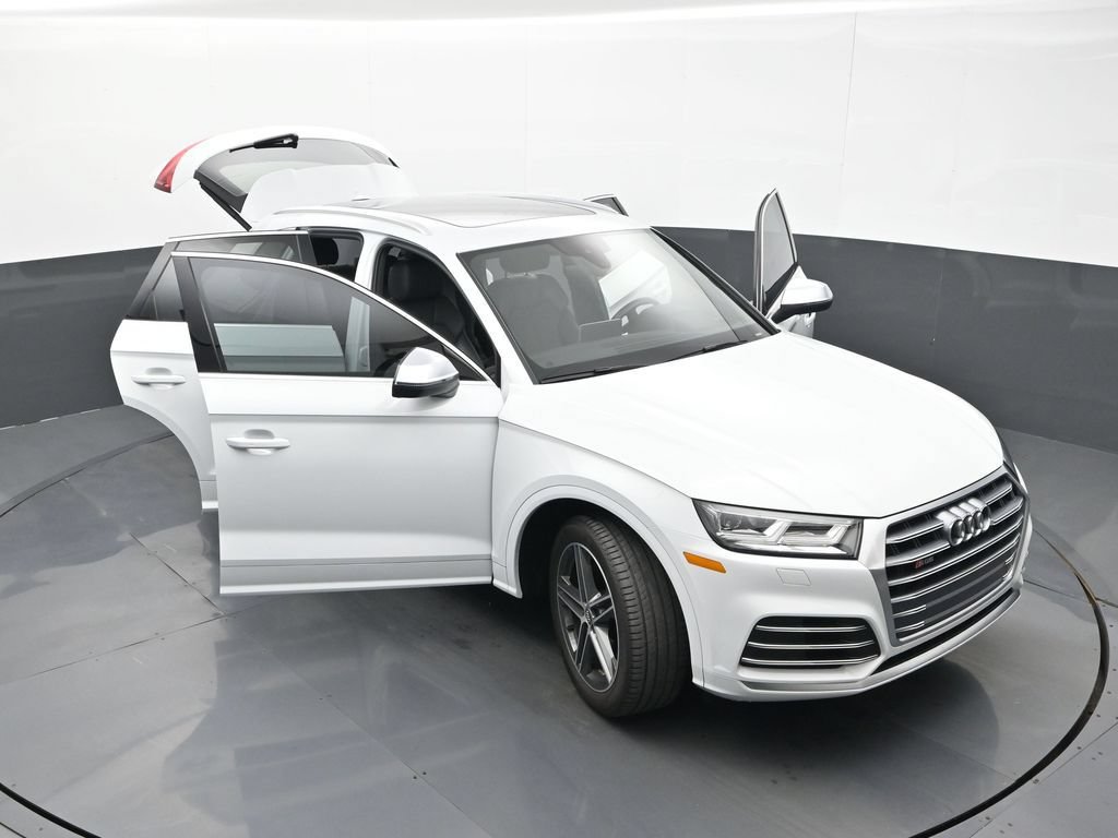 Used 2020 Audi SQ5 Premium Plus w/ Premium Plus Package AWD/4WD image 33