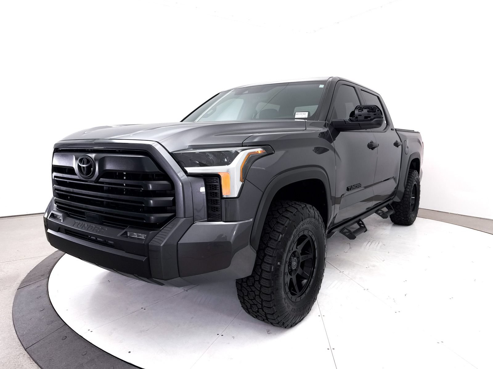 Used 2025 Toyota Tundra SR5 AWD/4WD image 14