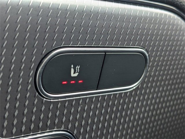 Used 2023 Mercedes-Benz GLA 250 4MATIC image 5