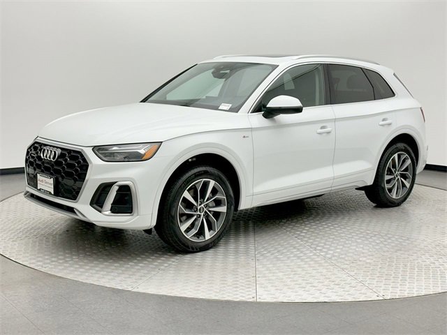 Used 2023 Audi Q5 2.0T Premium Plus w/ Premium Plus Package image 1