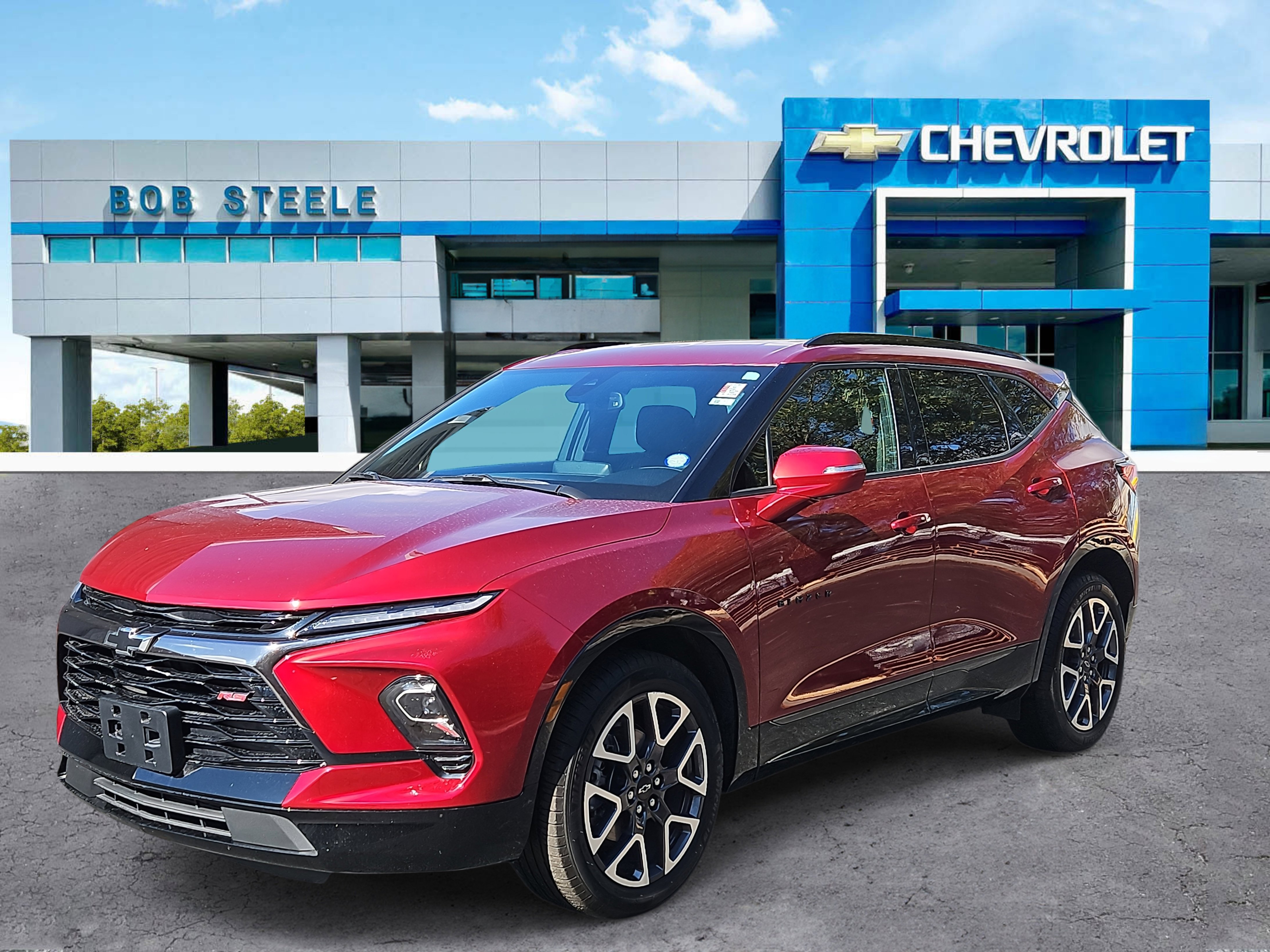 Used 2025 Chevrolet Blazer RS image 2