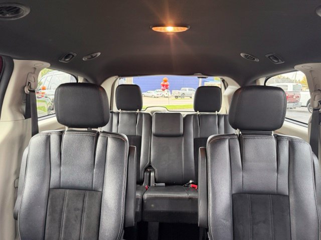 Used 2018 Dodge Grand Caravan SXT FWD image 6