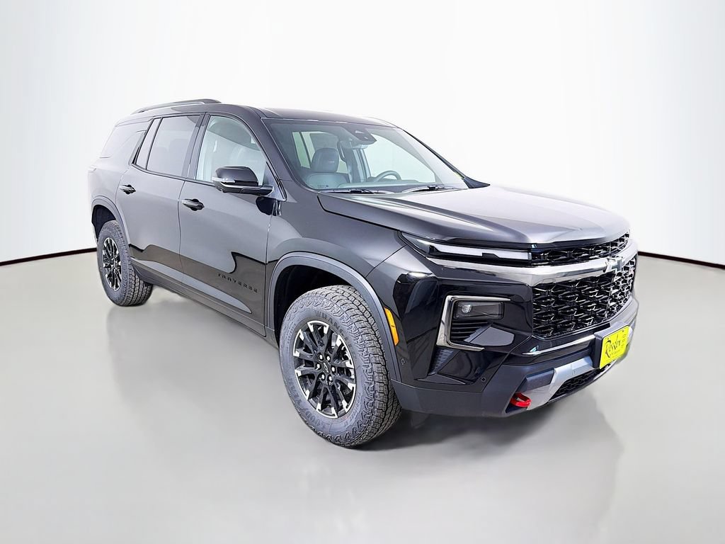 New 2026 Chevrolet Traverse Z71 w/ Enhanced Driving Package AWD/4WD image 3