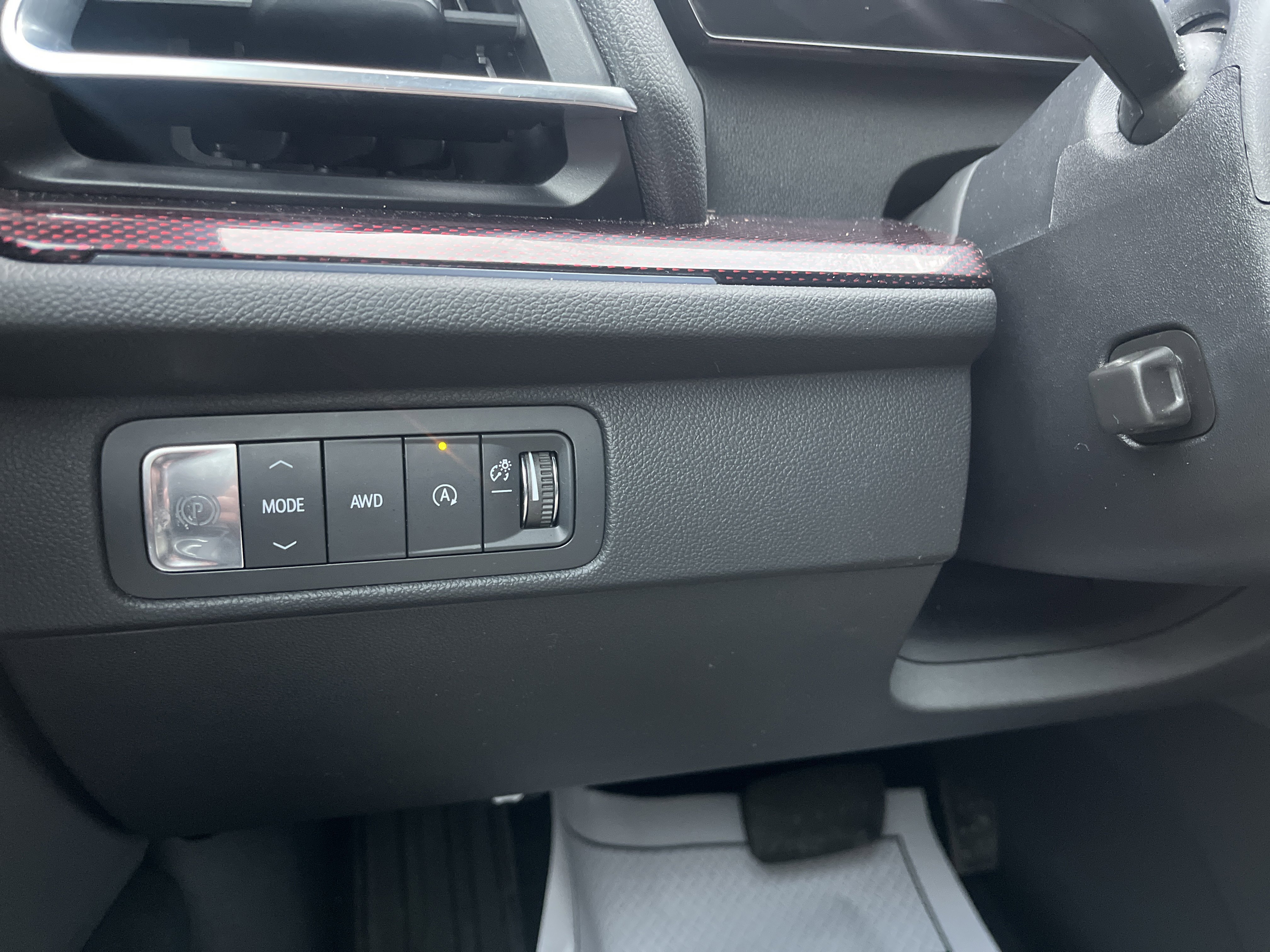 Used 2024 Chevrolet Traverse RS w/ LPO, Floor Liner Package image 27