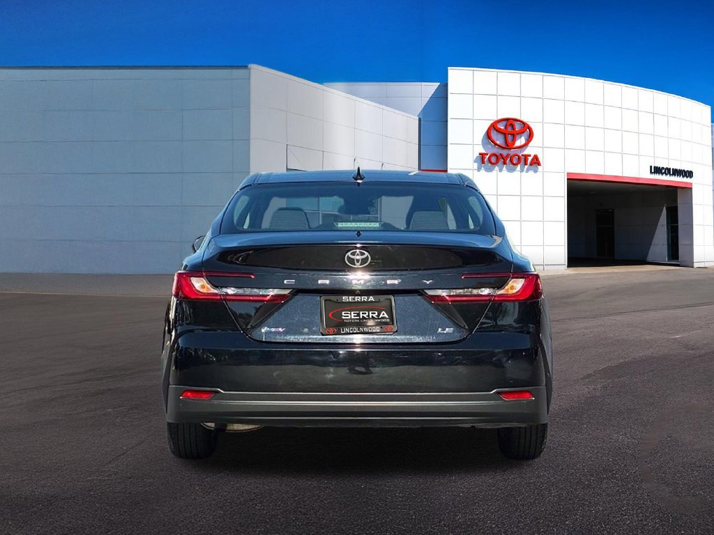 Used 2025 Toyota Camry LE FWD image 11