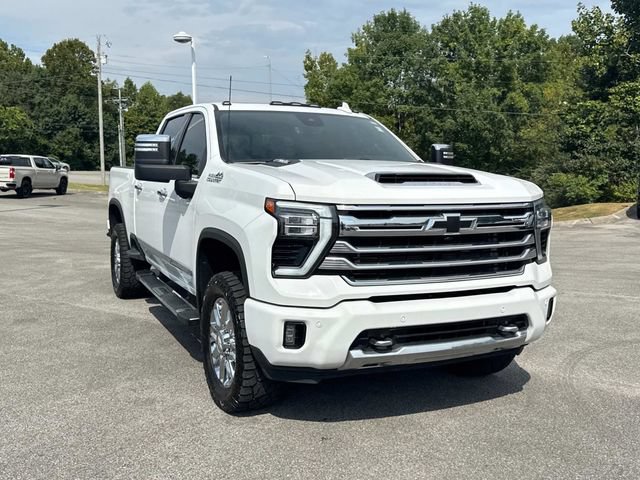 Used 2024 Chevrolet Silverado 3500 High Country w/ High Country Premium Package AWD/4WD image 10