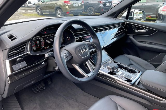 Certified 2026 Audi Q7 3.0T Premium w/ Convenience Plus Package AWD/4WD image 14