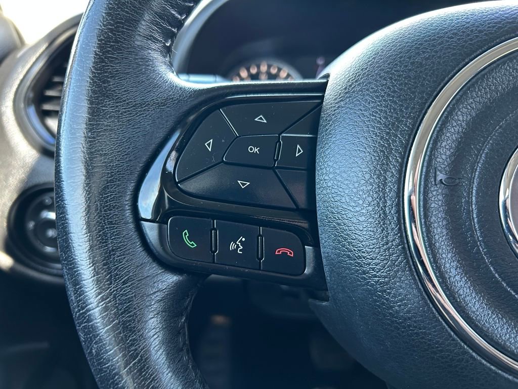 Certified 2018 Jeep Renegade Altitude image 16