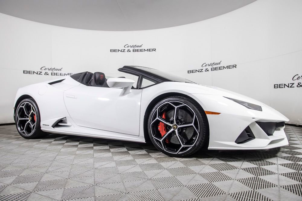 Used 2020 Lamborghini Huracan EVO image 10