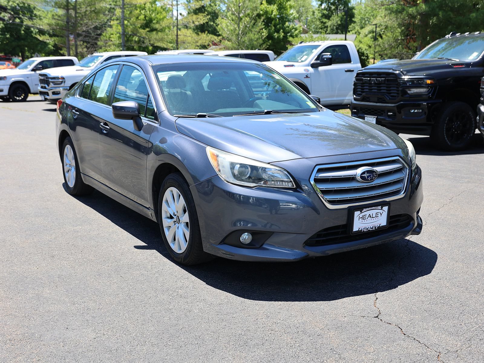 Used 2017 Subaru Legacy 2.5i Premium AWD/4WD image 1