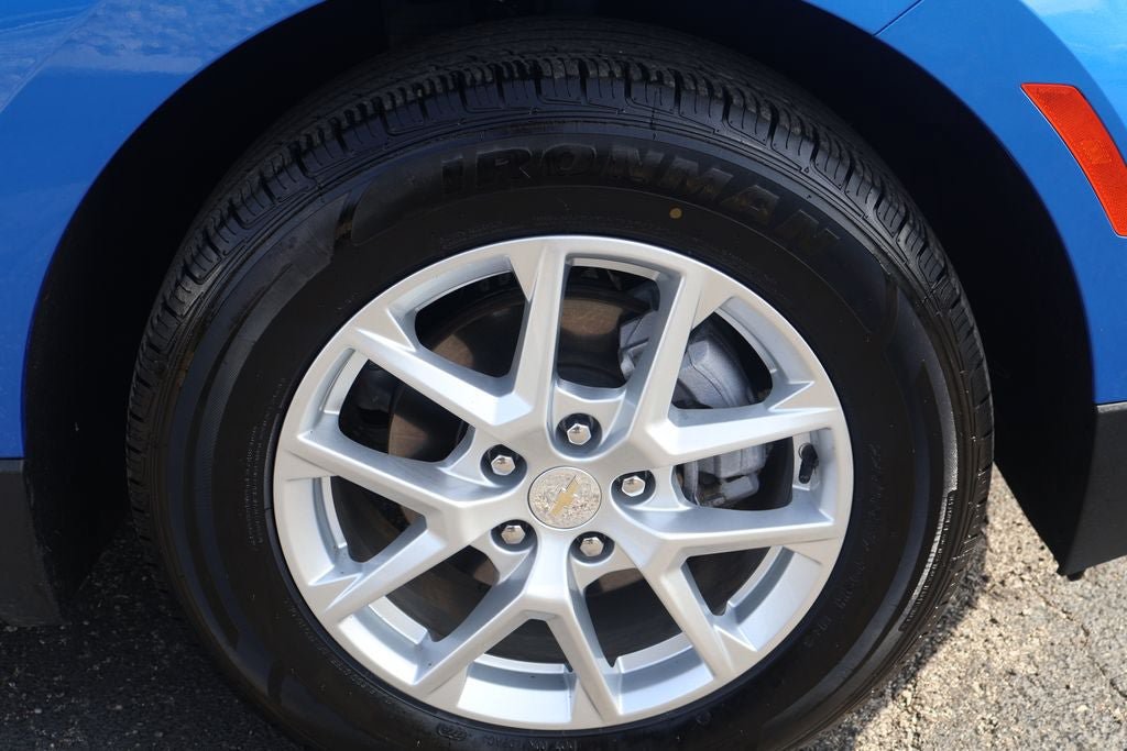 Used 2024 Chevrolet Equinox LT AWD/4WD image 8