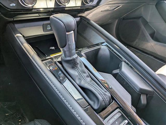 Used 2025 Honda Accord Touring image 14