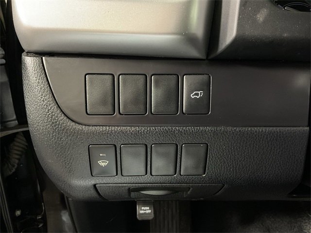 Used 2015 Toyota Highlander XLE image 24