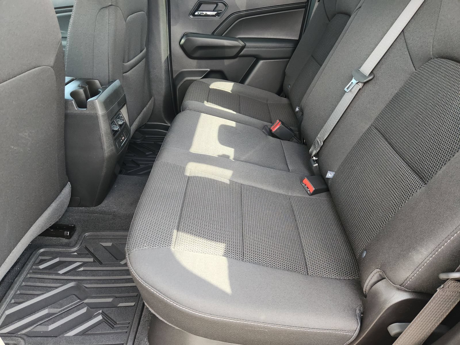 New 2026 GMC Canyon Elevation w/ Convenience Package RWD image 34
