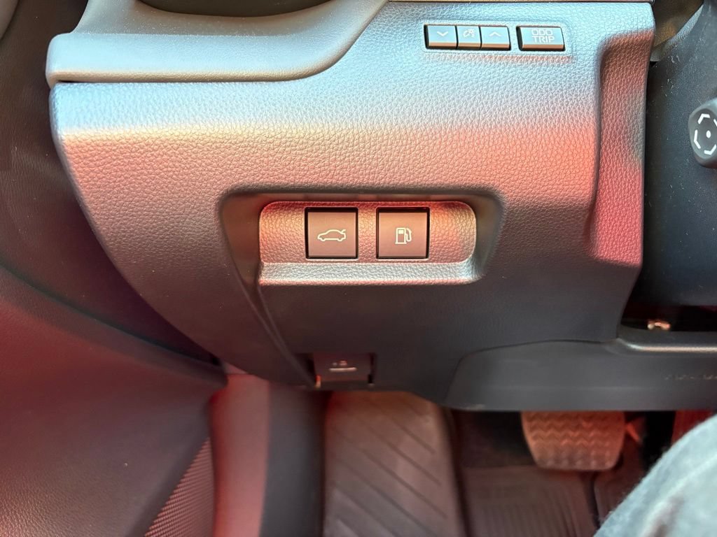 New 2026 Toyota Crown Platinum AWD/4WD image 20