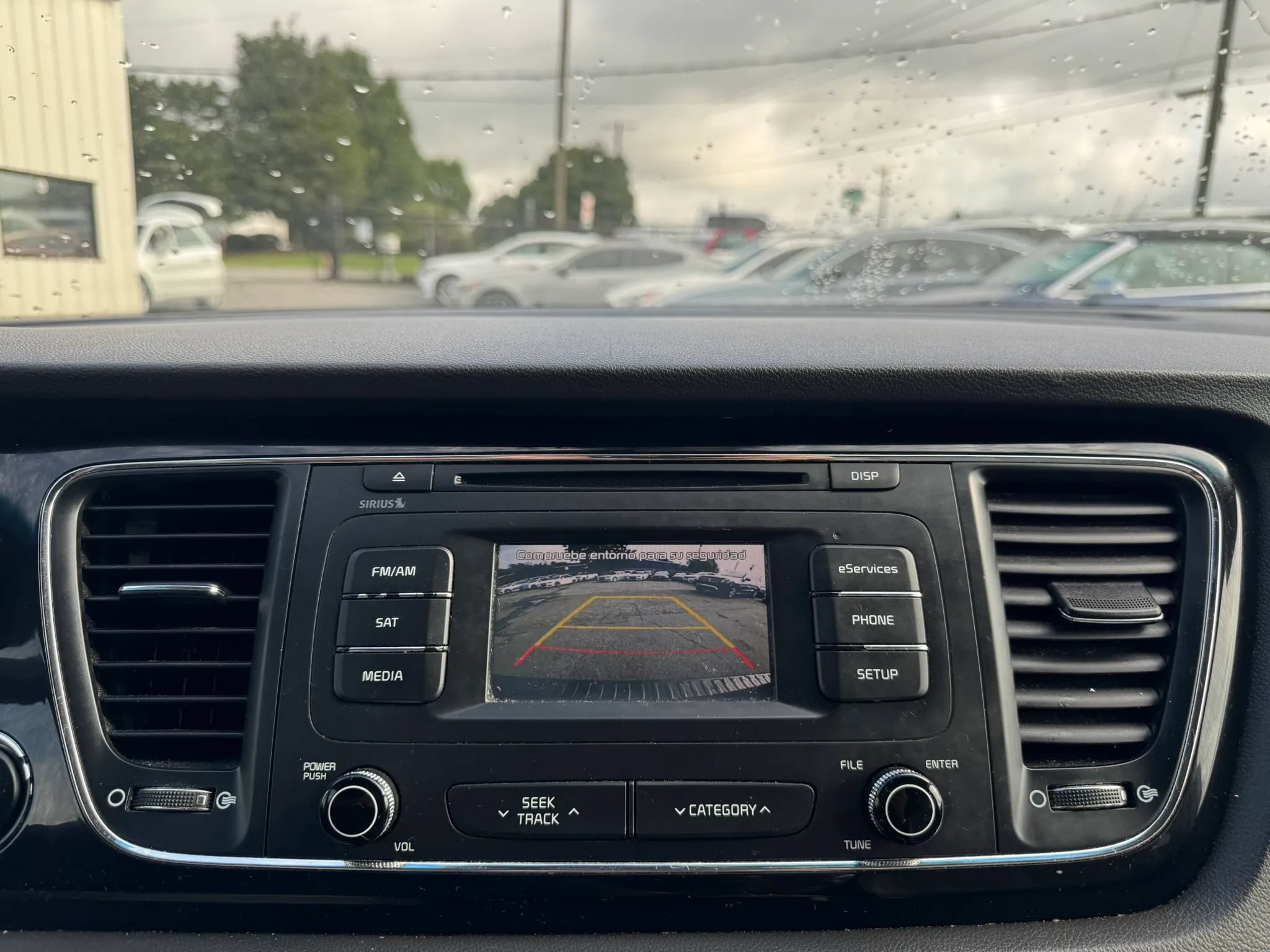 Used 2016 Kia Sedona EX FWD image 18