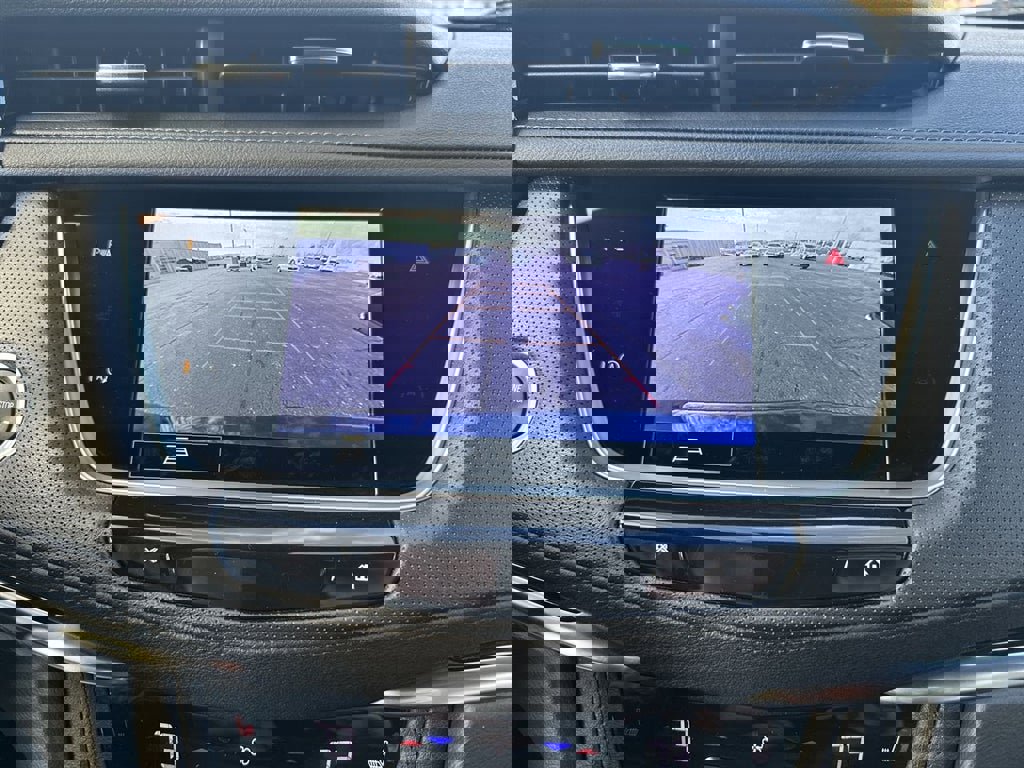 Used 2024 Cadillac XT5 Premium Luxury image 17