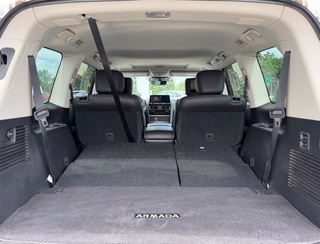 Used 2022 Nissan Armada Platinum w/ Captain's Chairs Package AWD/4WD image 9