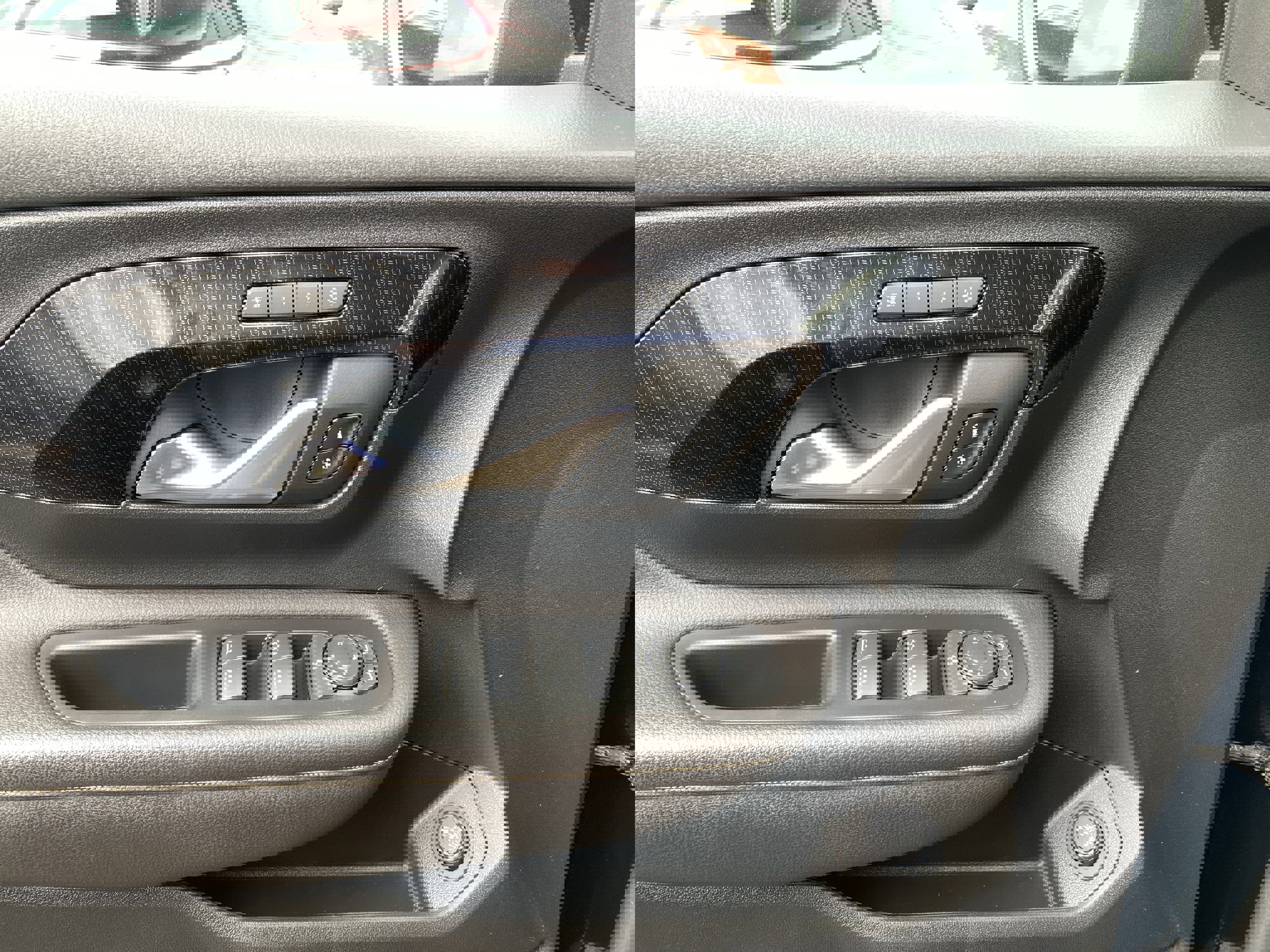 Used 2022 GMC Terrain AT4 image 15