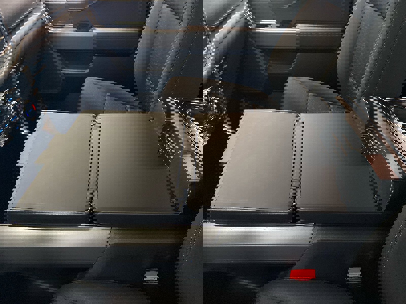 New 2026 Ford F150 XLT w/ Mobile Office Package image 28