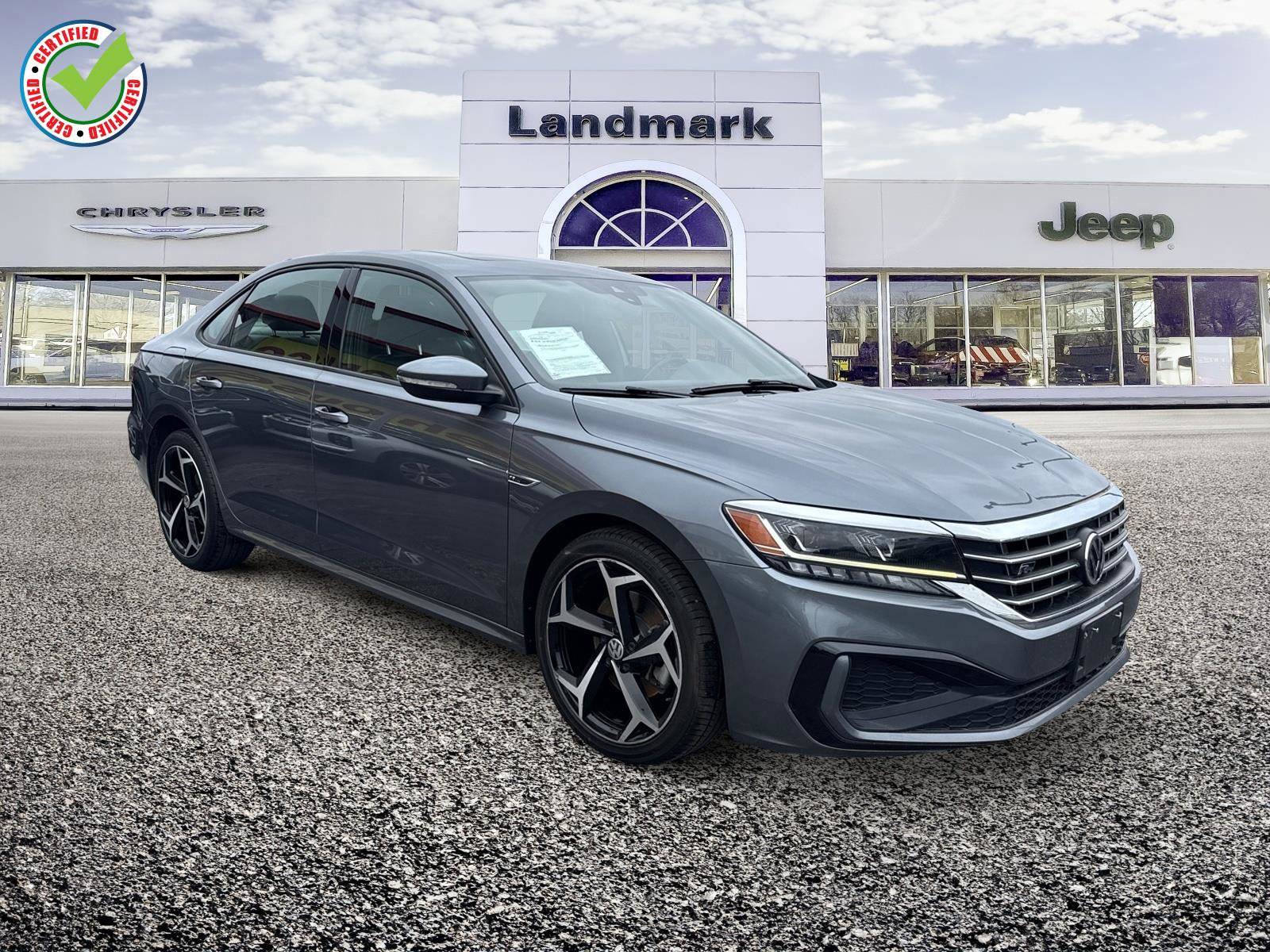 Used 2021 Volkswagen Passat 2.0T R-Line FWD image 1